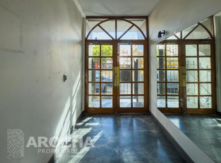 Disponible en alquiler 2 ambientes. 42 m2 Belgrano 3