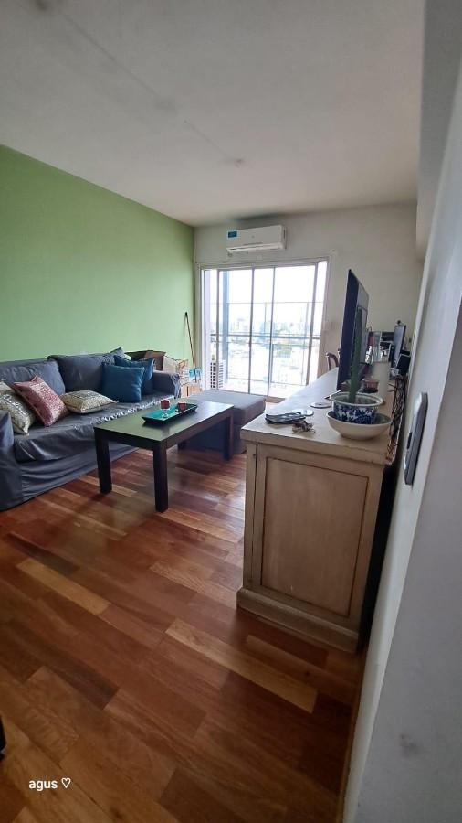 Alquiler Departamento 2 ambientes con balcón piso alto muy luminoso en Caballito