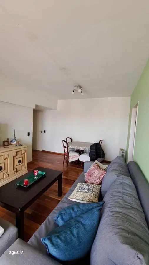 Alquiler Departamento 2 ambientes con balcón piso alto muy luminoso en Caballito 1