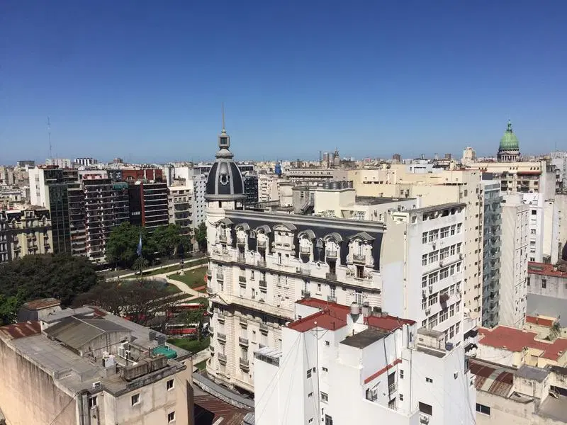 Monoambiente super luminoso- Congreso 3