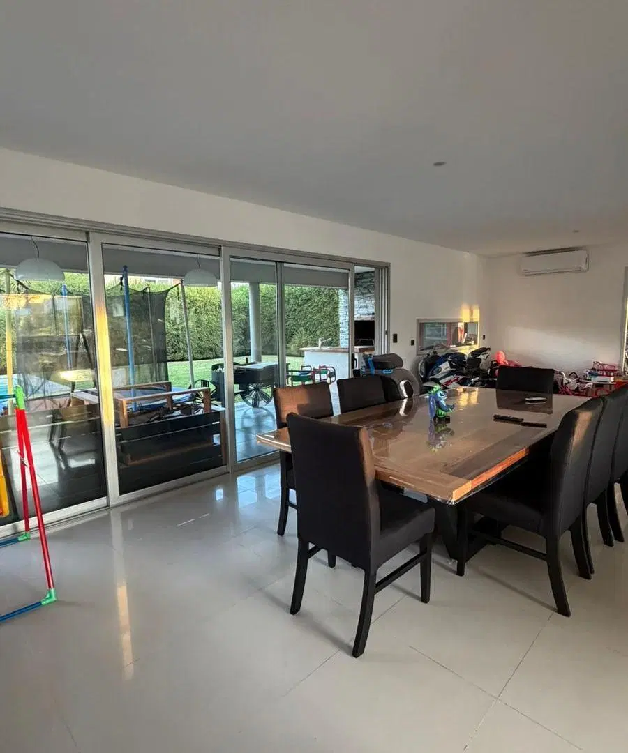 Casa en alquiler en Nuevo Quilmes 3