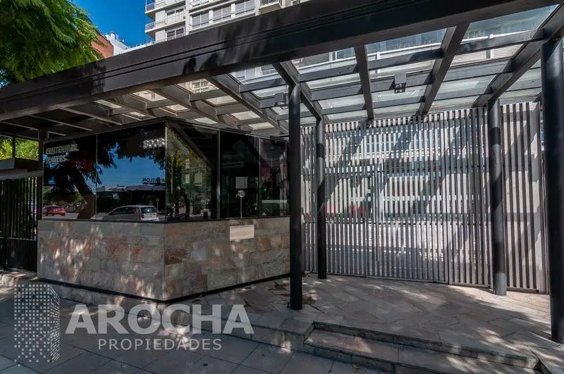 Libertador 8008 2 dormitorios en suite - piso 23 vista a la ciudad 2