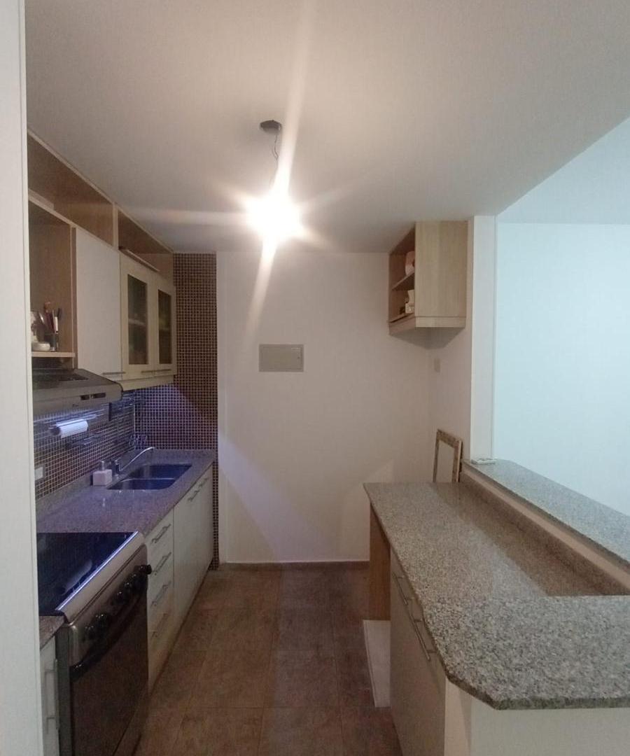 Foto de PH DE 2 AMBIENTES CON COCHERA Y PARRILLA en Villa Pueyrredon, imagen 3