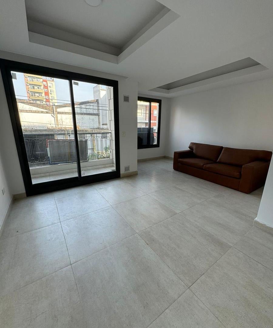 Foto de Departamento - En Venta - 3 Ambientes en Quilmes centro, imagen 2