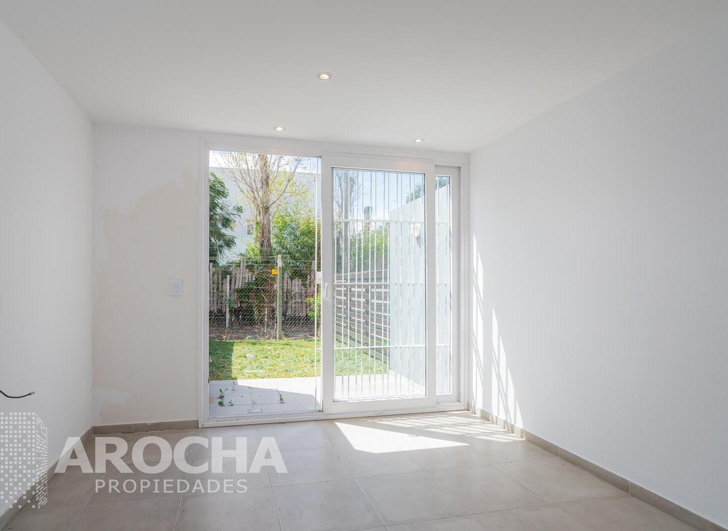 Foto de Venta Duplex de 3 ambientes con jardín en Quilmes, imagen 3