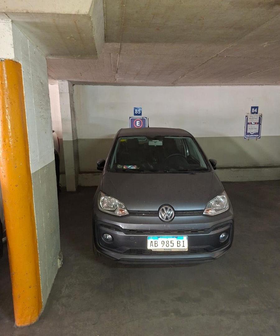 Foto de Cochera en venta Congreso, con escritura, imagen 1