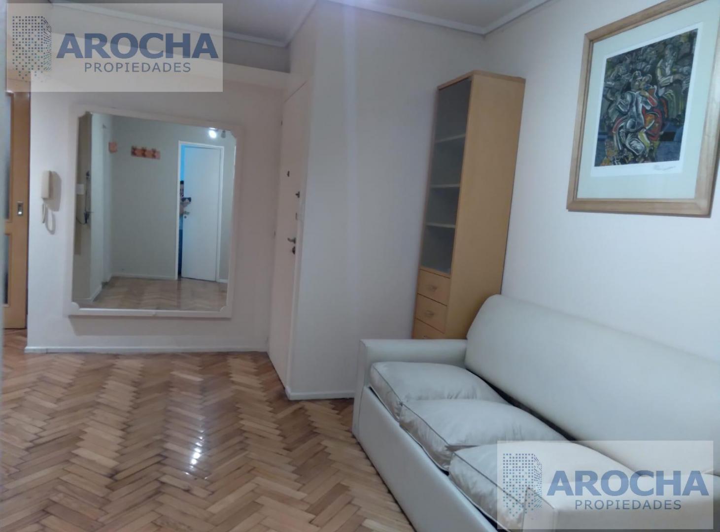 Foto de EN VENTA 2 AMB. 30M2 C/RENTA. RECOLETA, imagen 1