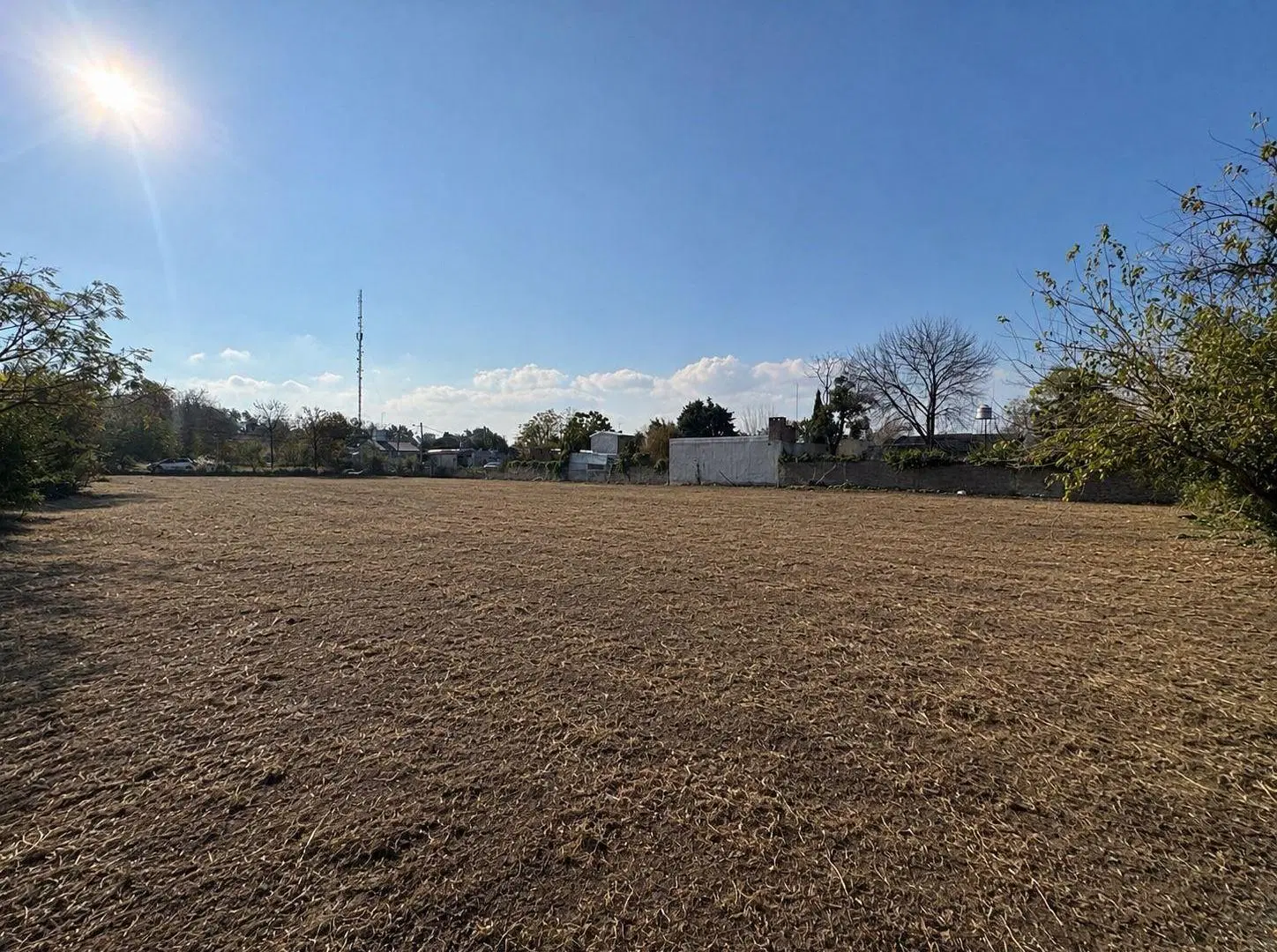 Espectacular terreno en zona residencial en Pilar! 2