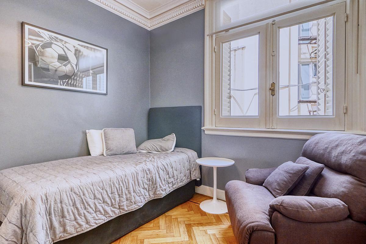 Departamento Unico de Estilo Francés. El Mejor de Retiro. Retasado! 4