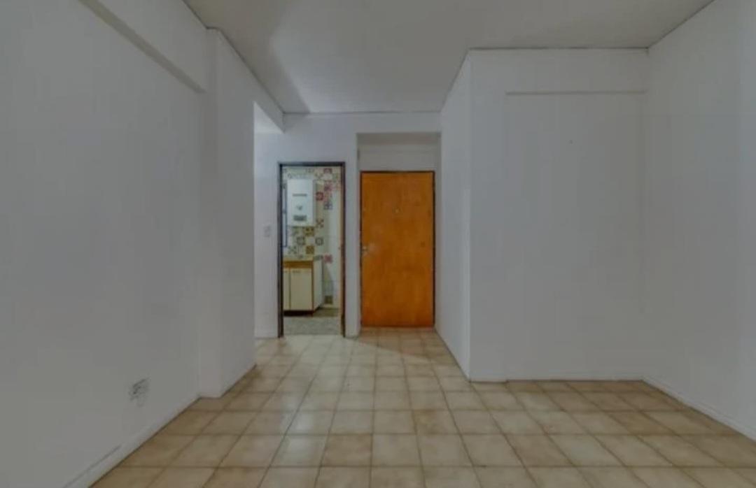 2 Ambientes con Dos Patios en Flores 5