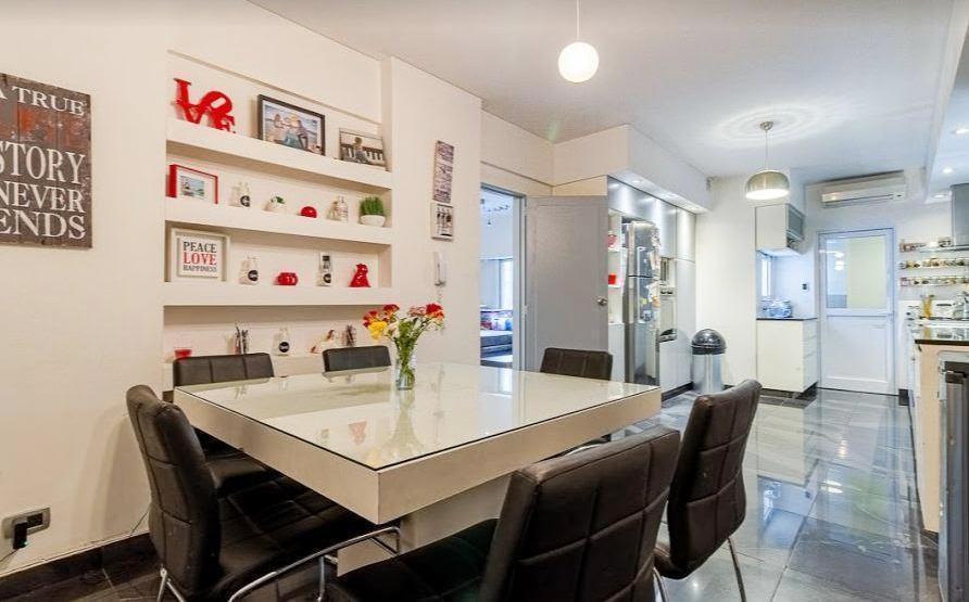 Piso Completo de 200 m² con Patio Propio y Cochera. 5