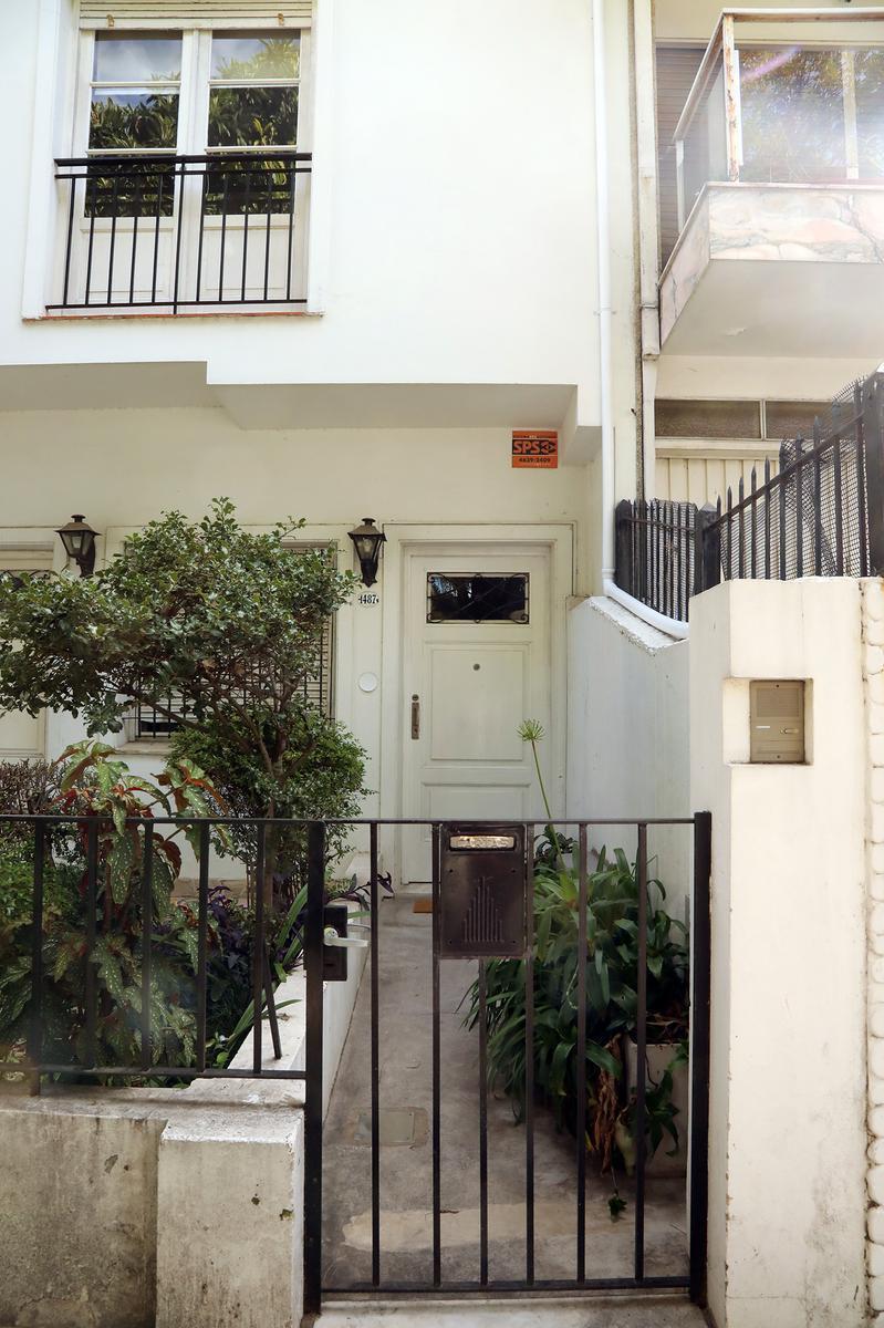 Hermoso PH 4 Amb. Luminoso Reciclado en Barrio River 2
