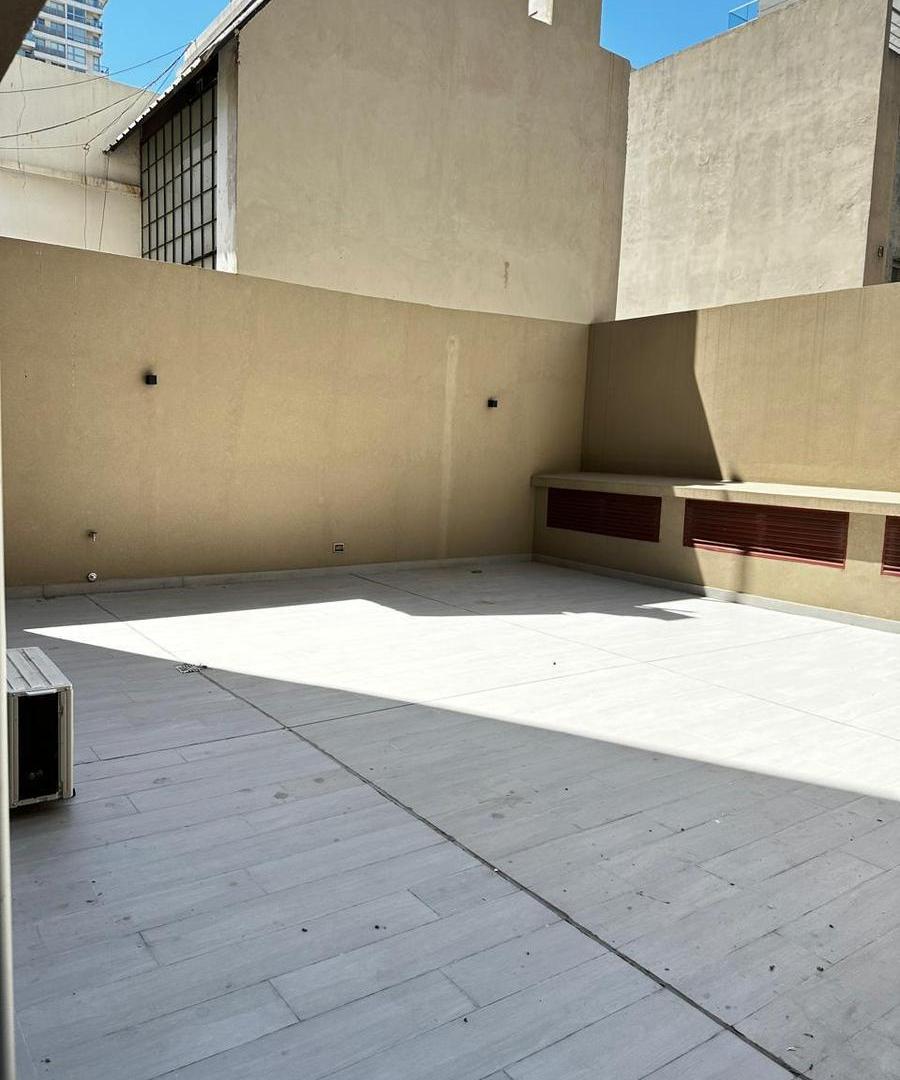Foto de Venta de Departamento de 3 Ambientes con Patio, a Estrenar y con, imagen 3