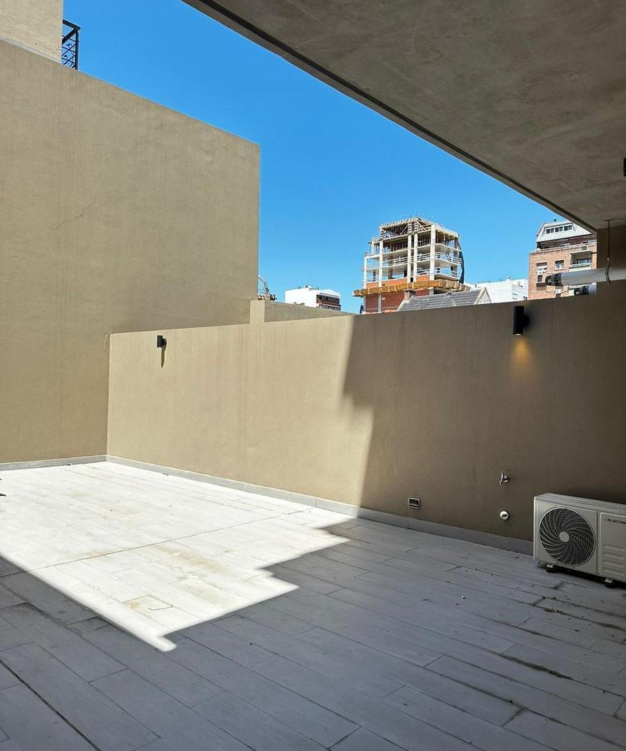 Foto de Venta de Departamento de 2 Ambientes con Patio, a Estrenar y con, imagen 3