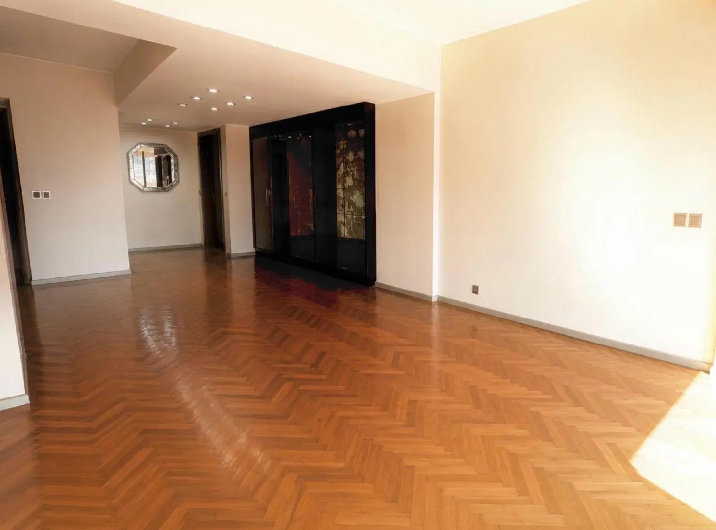 Departamento 4 ambientes con Dep. en Barrio Norte con cochera 2