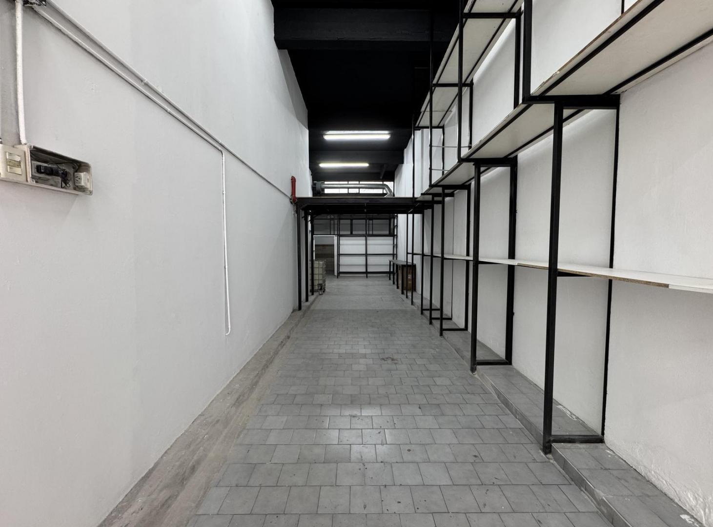 Foto de Local Comercial / Depósito a Estrenar con Acceso Vehicular | 98 m² |, imagen 5