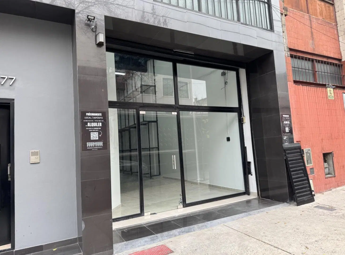 Local Comercial / Depósito a Estrenar con Acceso Vehicular | 98 m² | San Cristóbal 1