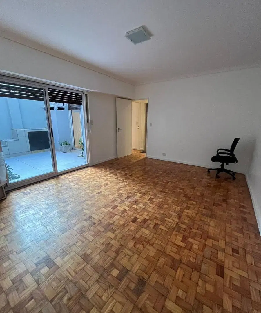 Venta | 3 ambientes totalmente reciclado a nuevo con cochera, baulera y patios en Belgrano 8