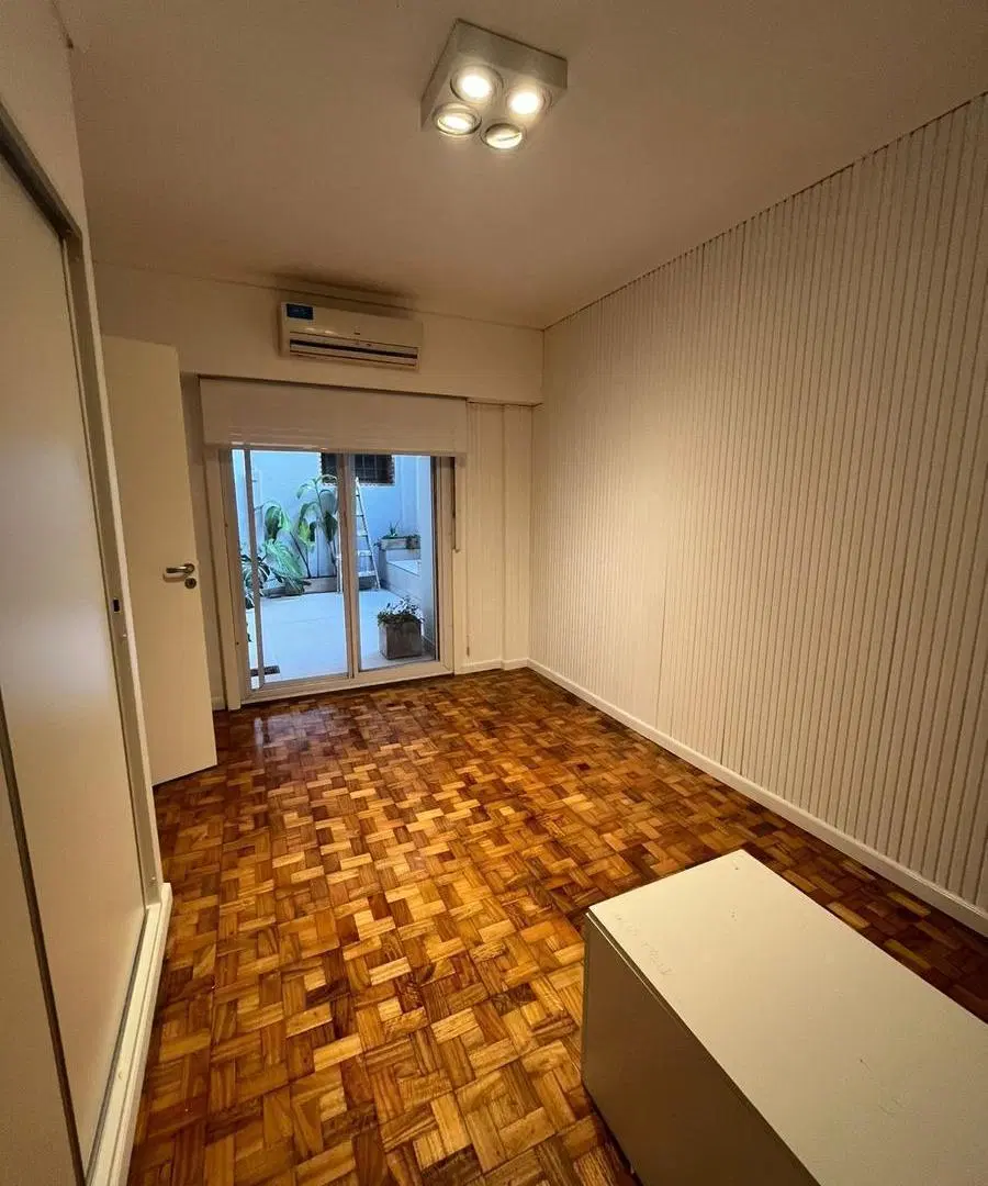 Venta | 3 ambientes totalmente reciclado a nuevo con cochera, baulera y patios en Belgrano 5