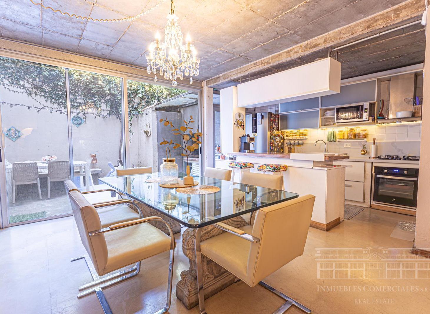 Foto de ALQUILER PH 5 ambientes 257 m² con pileta, terraza y parrilla, imagen 2