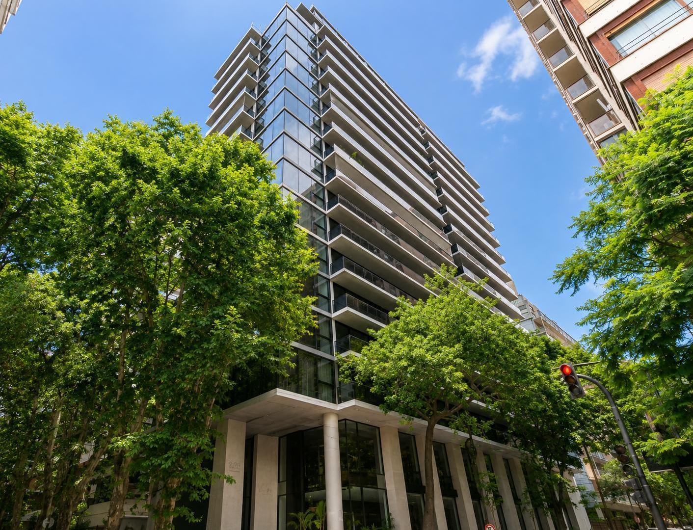 Foto de Espectacular semipiso - 320 m2 - 3 suits - 2 coch - Amenities Premium, imagen 2