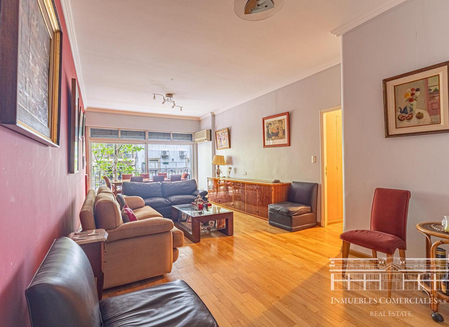 Foto de VENTA | 4 AMBIENTES EN ESQUINA CON COCHERA Y BAULERA, imagen 3