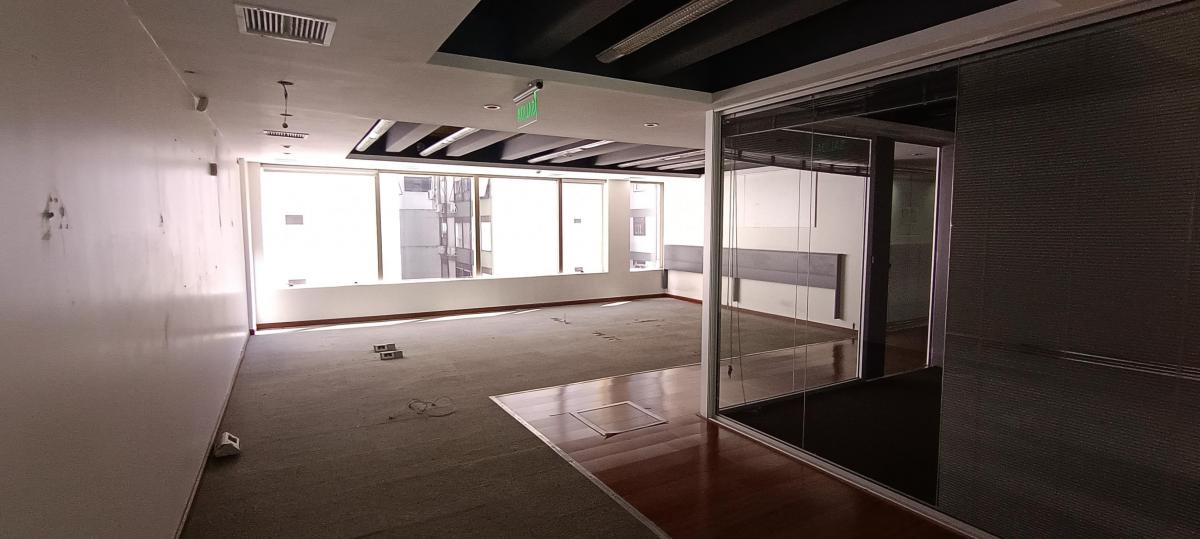 Vta Piso Triple a Oficina 400 m² Cub. 5 Coch. Recoleta Impecable 4