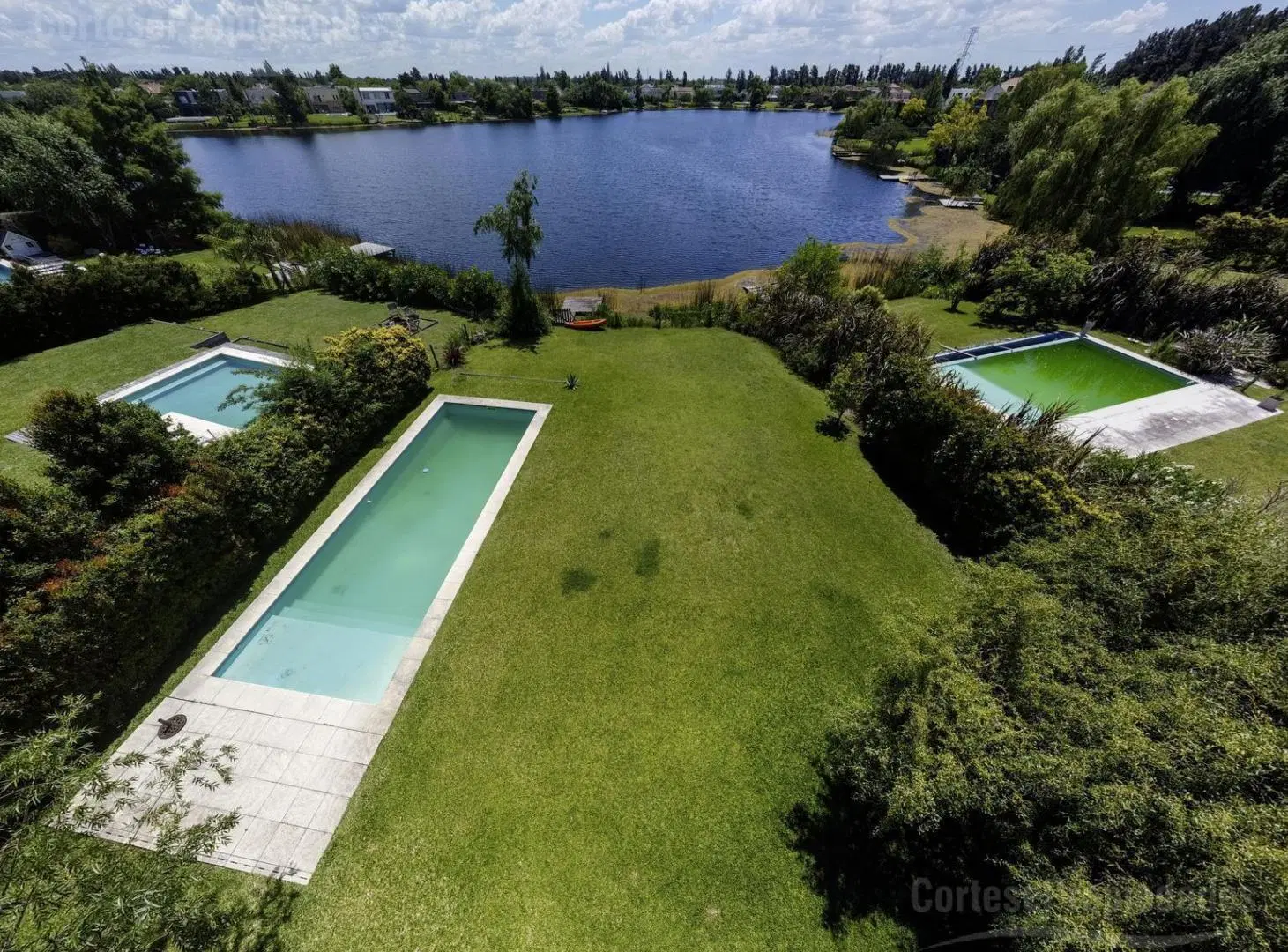 Venta de casa a la laguna en Santa Catalina 2