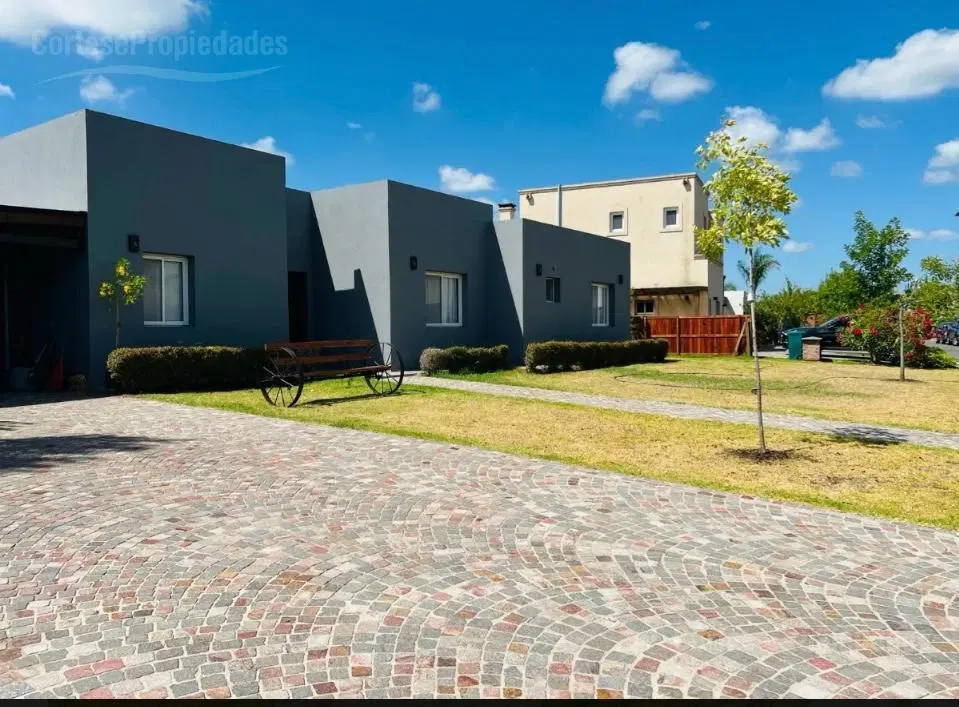 Casa en venta en Barrio San Francisco - Villanueva 4