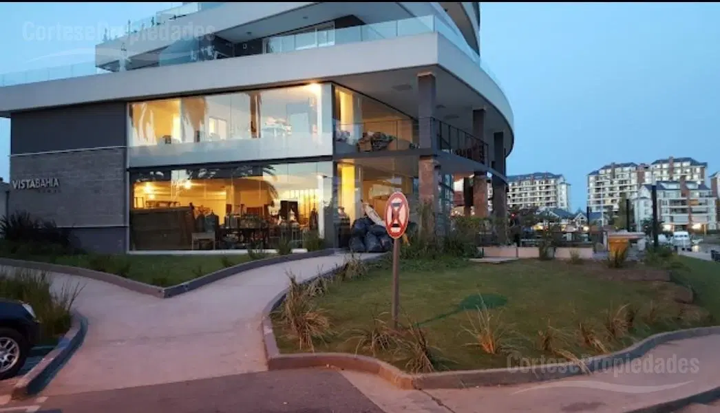 DIvino departamento en Vista Bahia, Nordelta 5