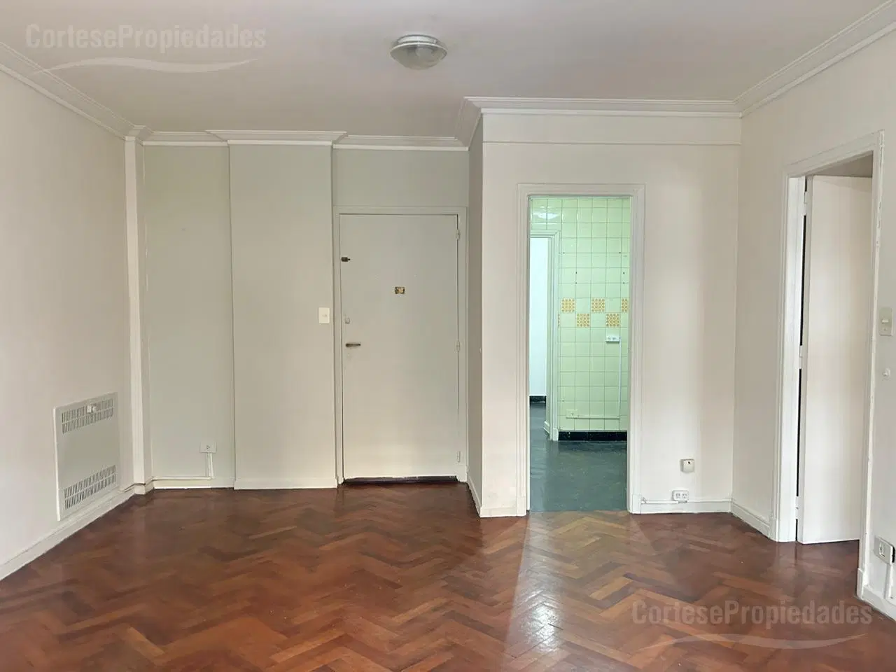 Palermo, 3 ambientes al frente, cocina comedor de diario, baño y baño de servicio 1