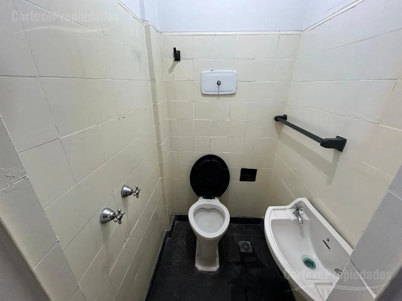 Palermo, 3 ambientes al frente, cocina comedor de diario, baño y baño de servicio 4