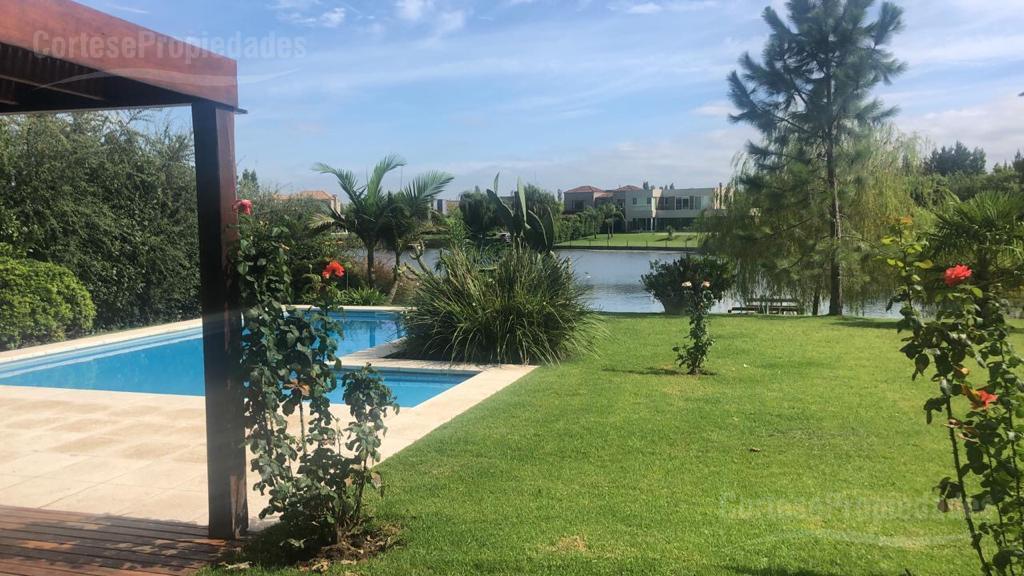 Foto de ALQUILER TEMPORAL CASA A LA LAGUNA SANTA CATALINA, imagen 1