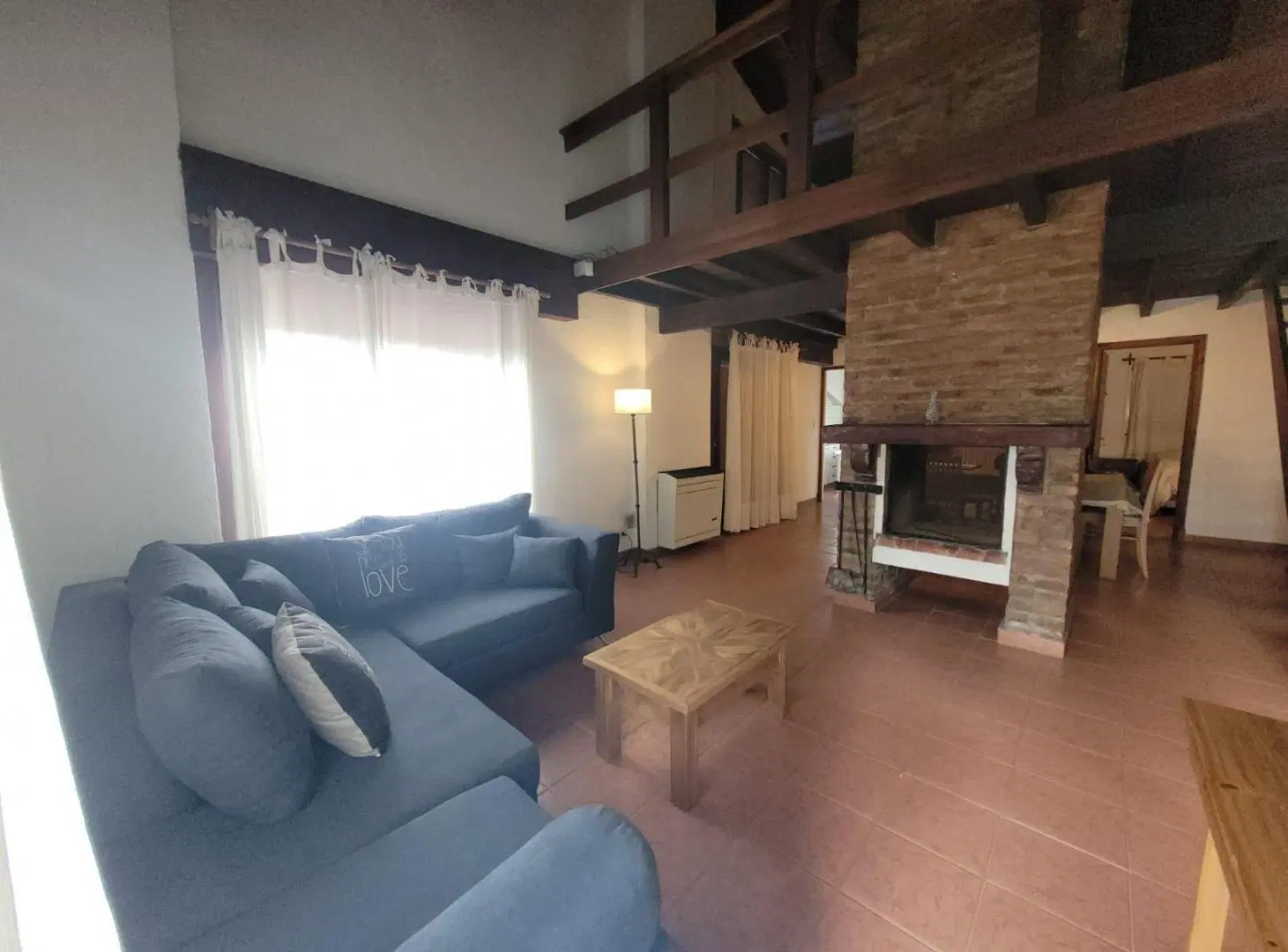 CASA OPORTUNIDAD DE DOS DORMITORIOS A 200 METROS DEL MAR ZONA LASALLE 3