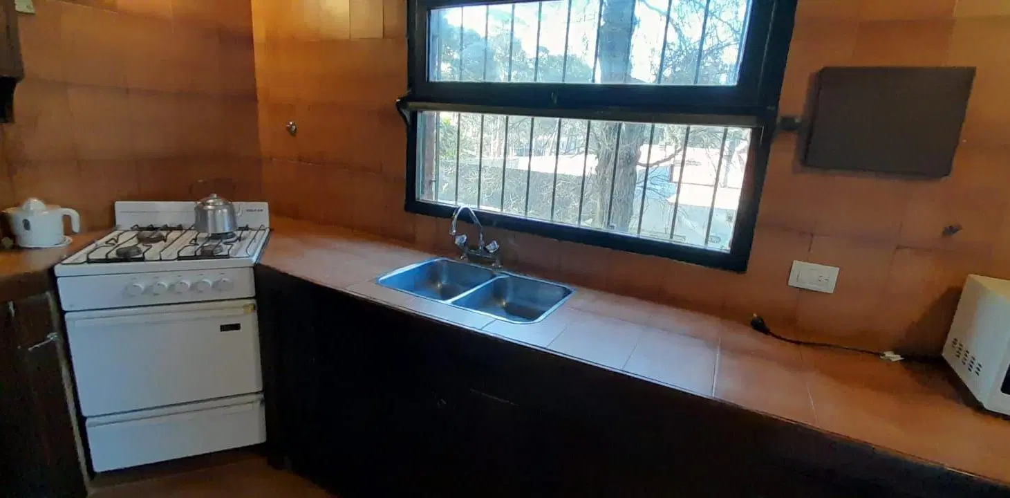 EXCELENTE CASA EN PINAMAR 2