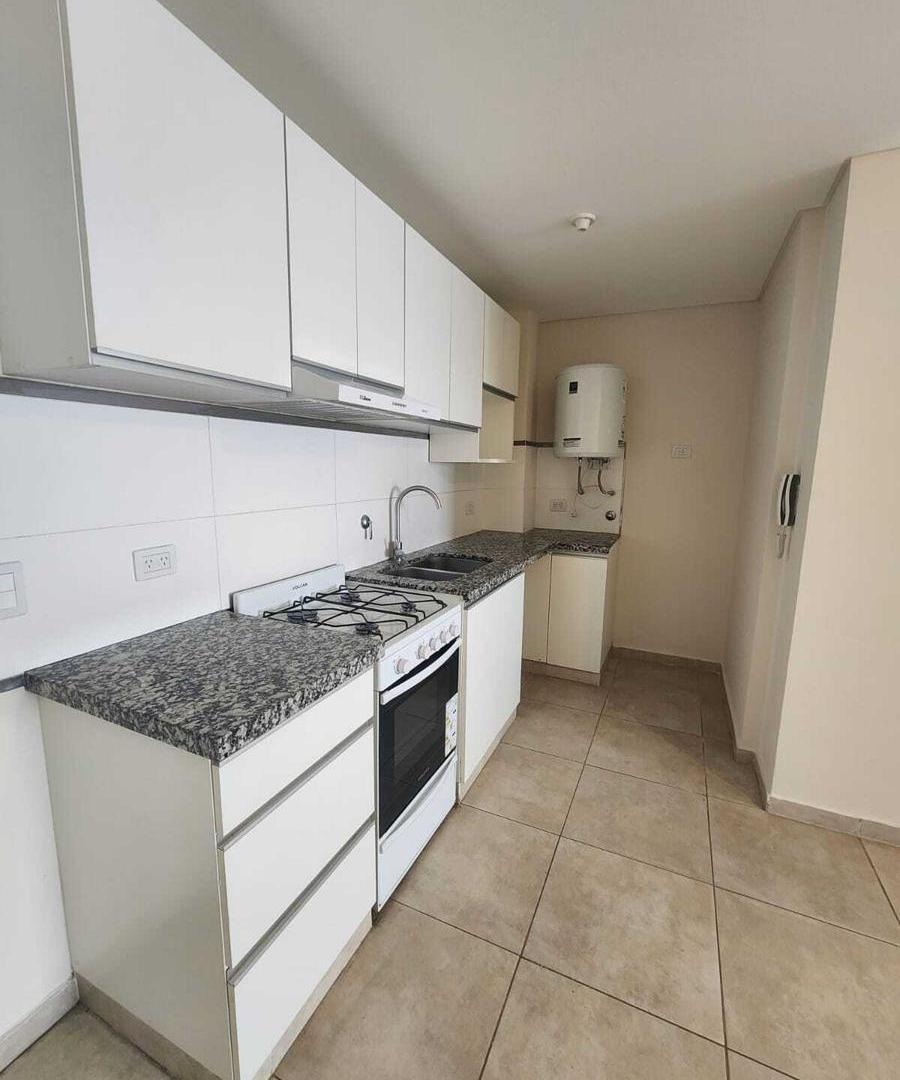 Foto de ZAFIRA COLÓN DEPTO EN VENTA 2º PISO EXT C/RENTA Y BALCÓN !, imagen 5