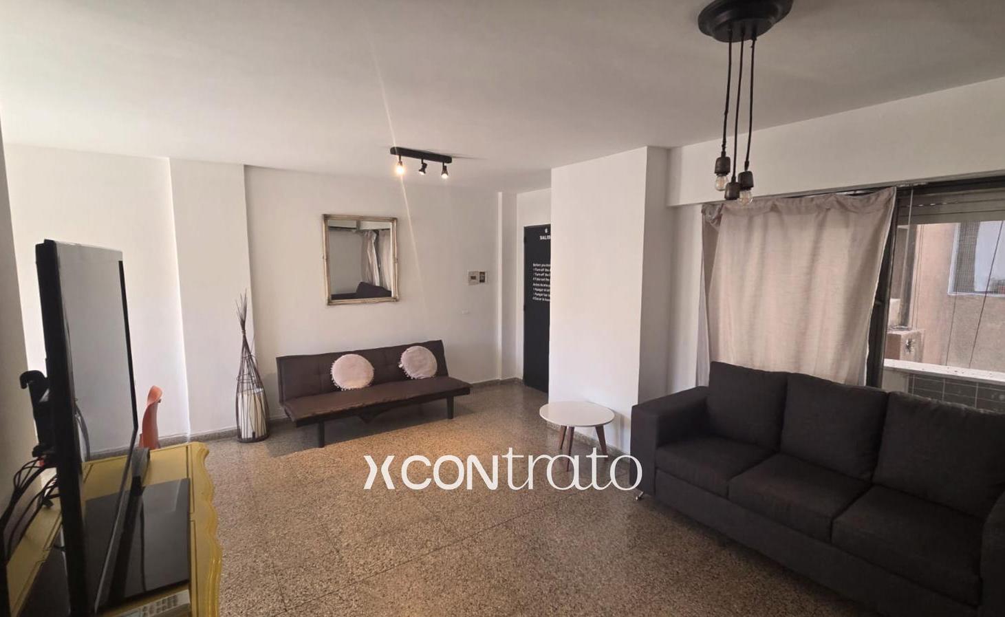 Venta en Centro de Cordoba departamento 2 dormitorios con 2 baños, amplio!!!