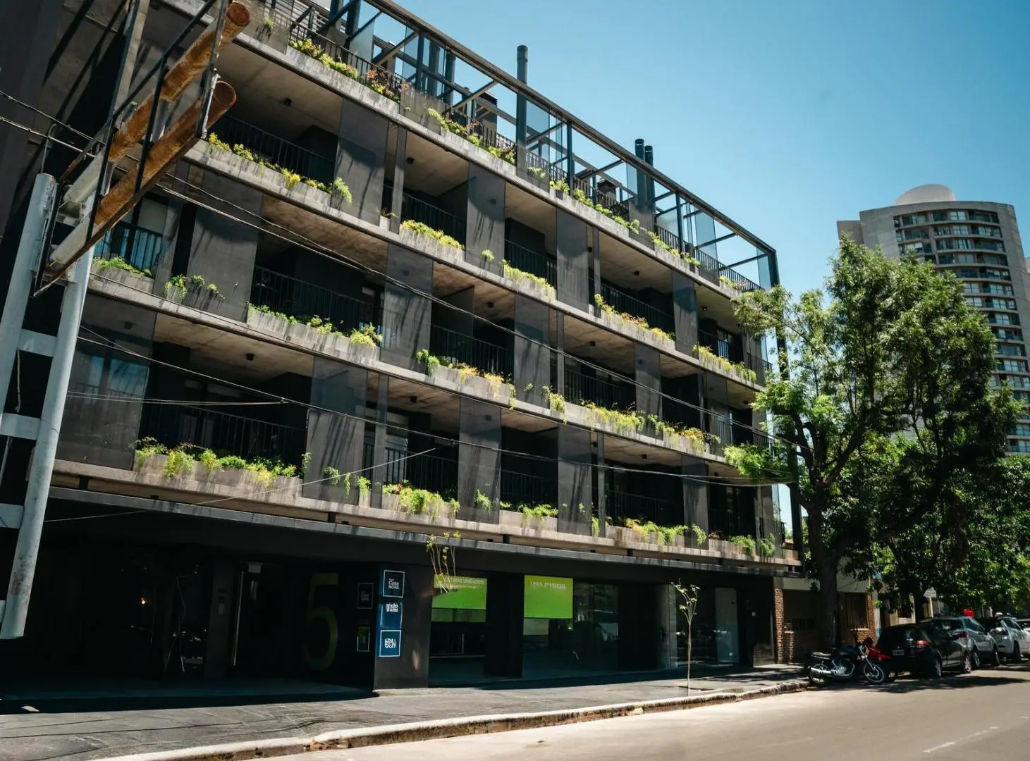 CASANOVA 5 - EXCLUSIVO DEPTO 2 DORM 2 BAÑOS Y BALCÓN C/ASADOR . 3