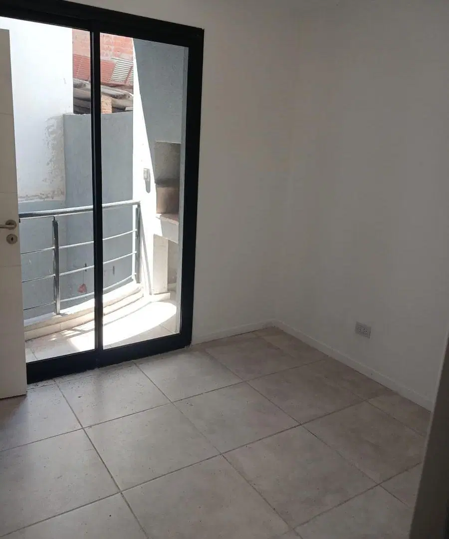 Bº General paz Lima al 1600 EN ALQUILER dpto. 1 dorm. c/balcón y asador 2