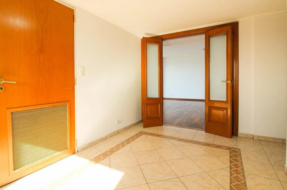 Dpto de 3 dorm 3 bños Piso alto con vista increible! - Apto Credito! 2