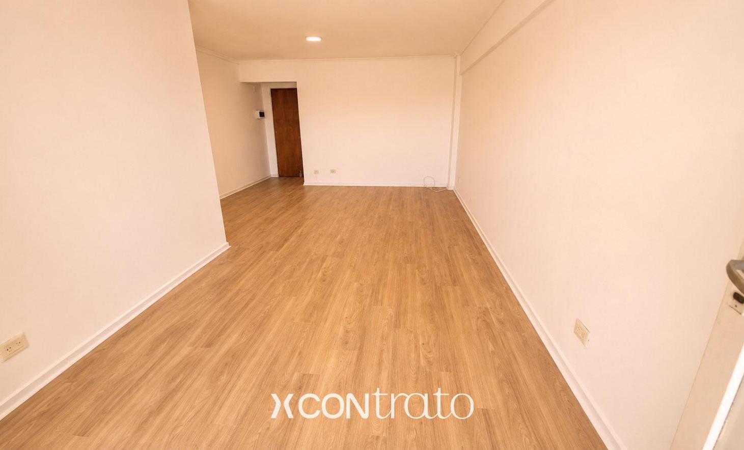 Foto de DEPARTAMENTO DE 2 DORMITORIOS CON COCHERA - Balcón – AV. PUEYRREDÓN AL, imagen 5