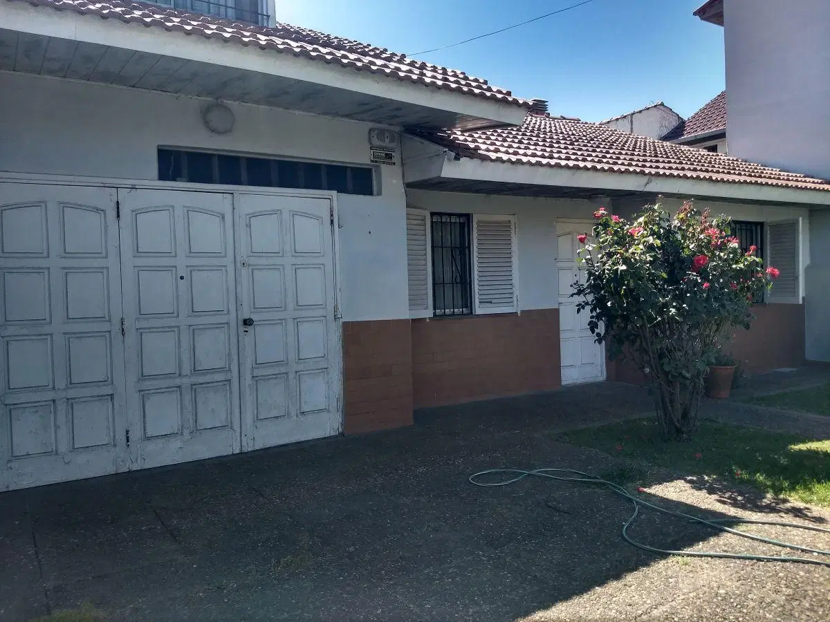 Casa En Venta En Barrio La Gloria 4