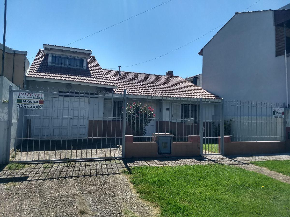 Casa En Venta En Barrio La Gloria