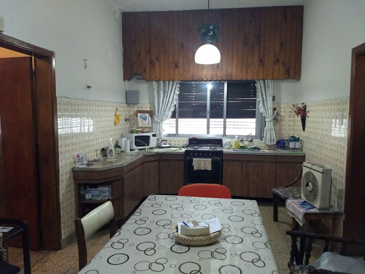 Foto de Chalet con garage y quincho, imagen 5
