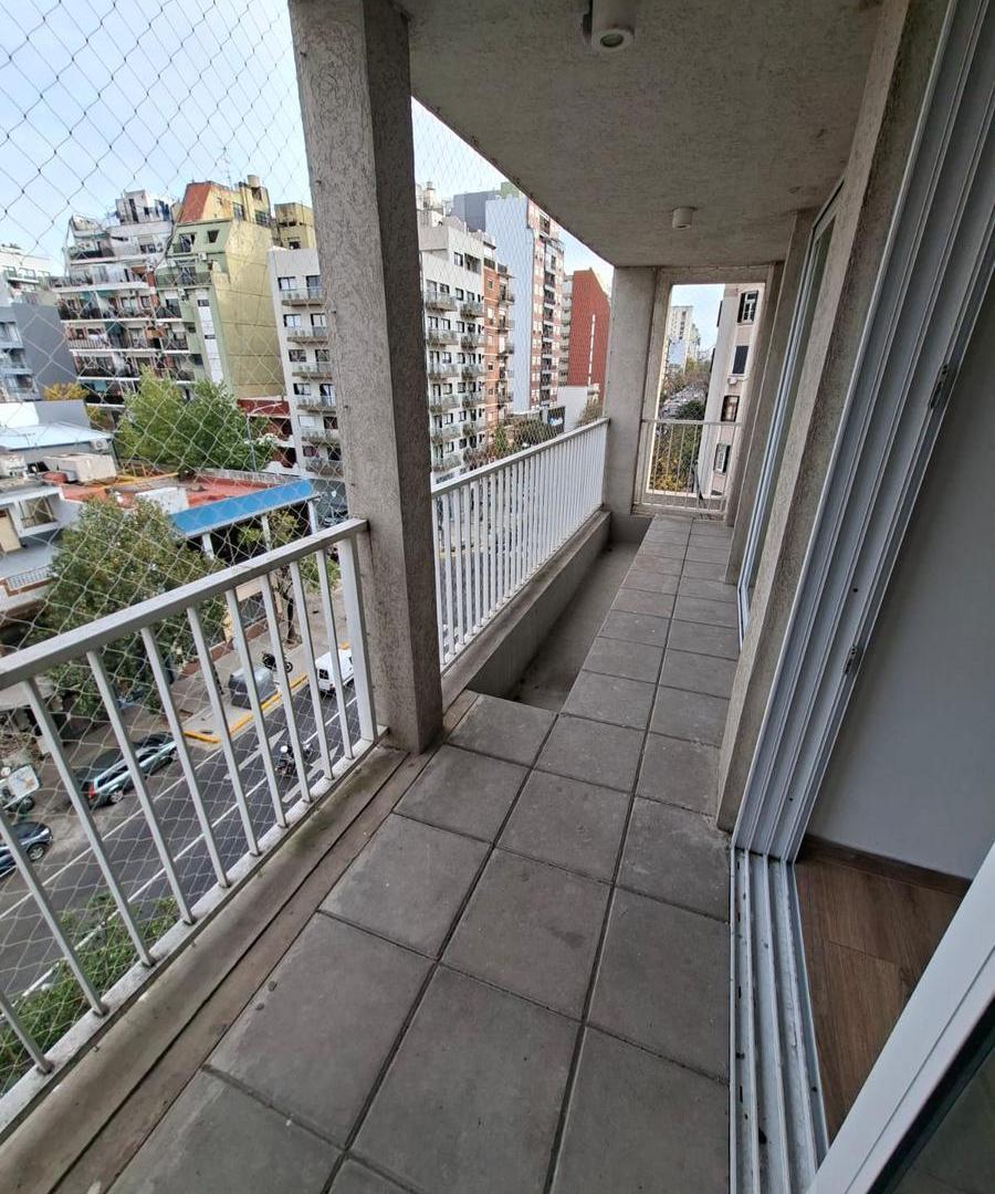 Departamento en  alquiler - Almagro 3 ambientes