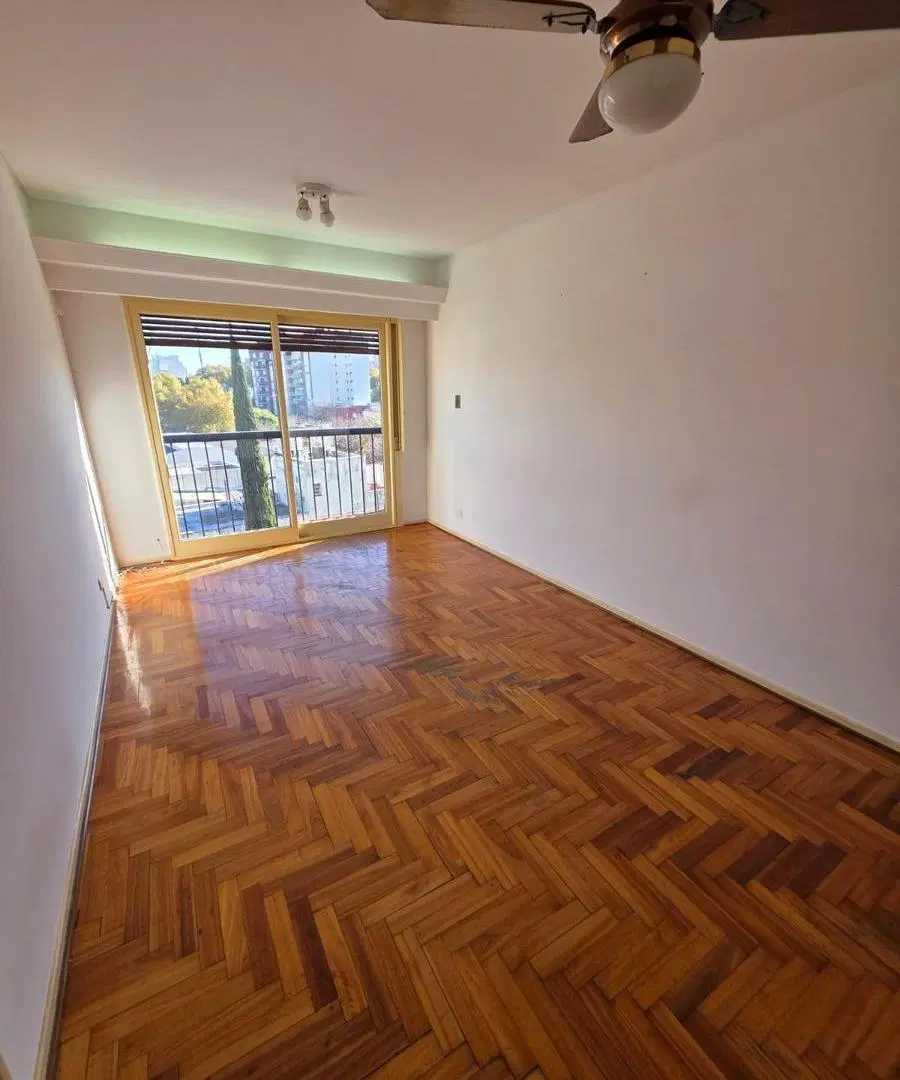 Departamento en Flores 5