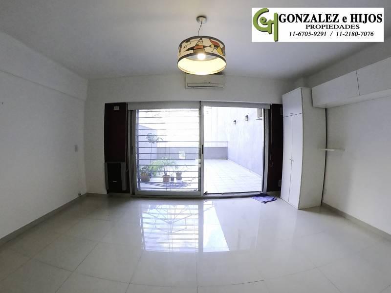 Foto de 1 ambiente con balcón terraza propio - Asamblea y Av. La plata - VENTA, imagen 5