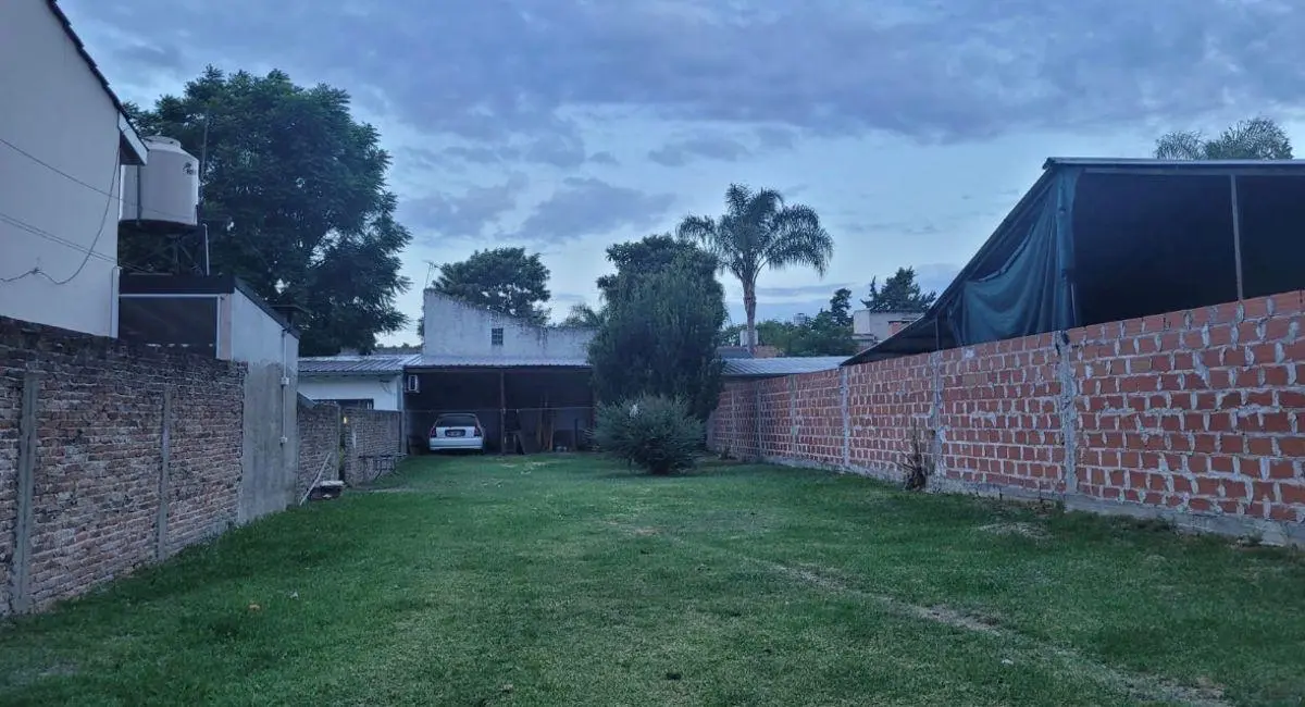 Don Torcuato (Gallardo 1047) Lote en venta de 400 m2. 10 x 40 3