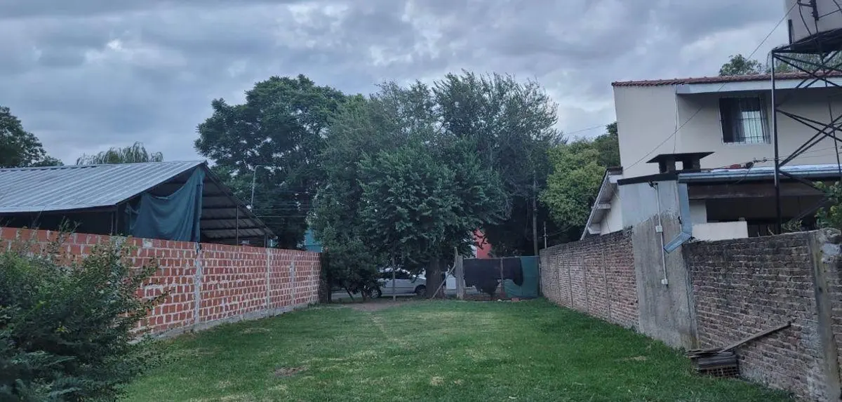 Don Torcuato (Gallardo 1047) Lote en venta de 400 m2. 10 x 40 5