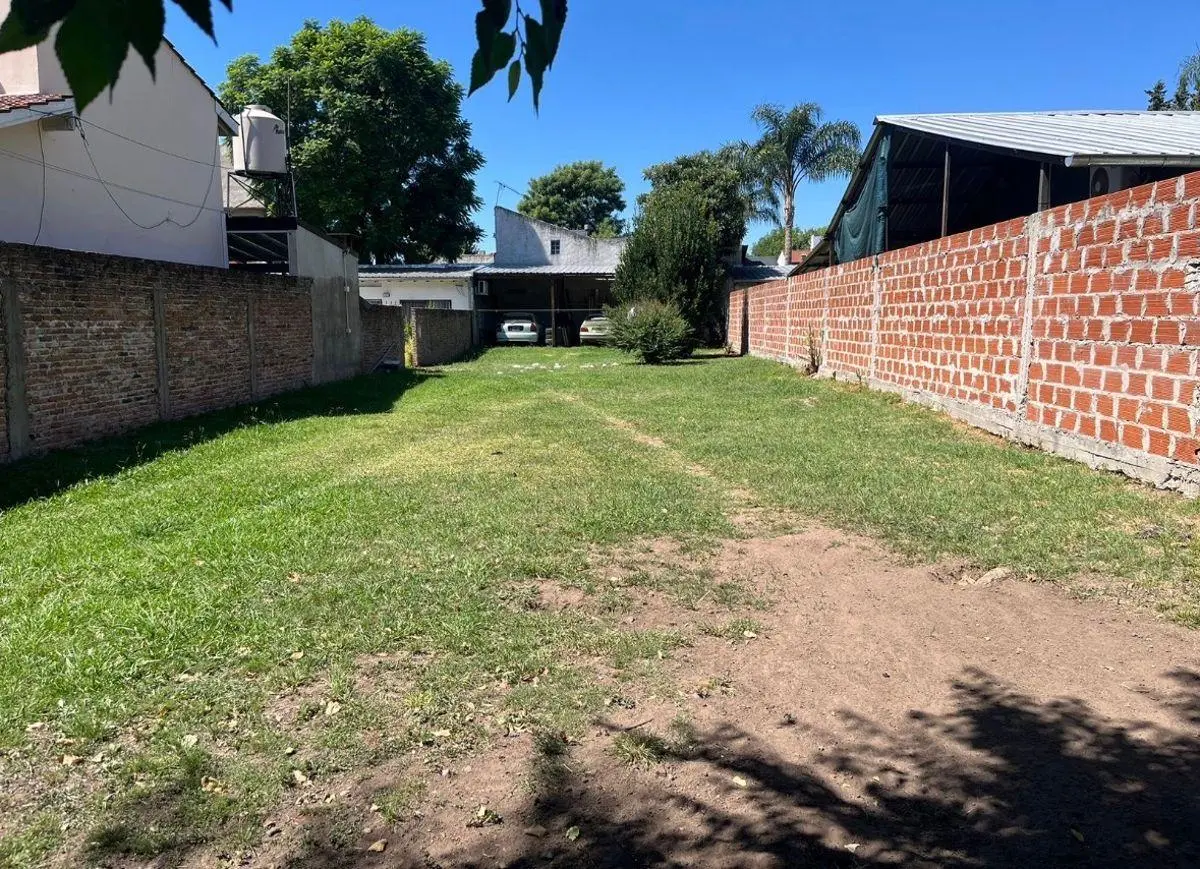Don Torcuato (Gallardo 1047) Lote en venta de 400 m2. 10 x 40 1